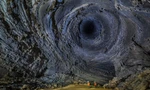 Kỳ lạ vòng xoáy như mắt bão trong hang động ở Quảng Bình