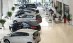 Lượng tiêu thụ ô tô sụt giảm trong tháng 4