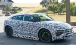 Lộ ảnh phiên bản điện khí hóa của mẫu SUV Lamborghini đầu tiên