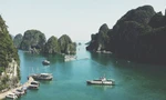 Điều gì diễn ra nếu hạn chế khách du lịch đến vịnh Hạ Long?