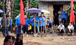 Hình ảnh đẹp của thanh niên miền núi tại Lễ khởi công xây dựng Nhà Tình nghĩa tỉnh Hòa Bình