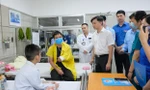 Bí thư T.Ư Đoàn thăm, động viên nạn nhân trong vụ cháy chung cư mini