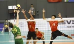 Bóng chuyền nam Việt Nam (áo đỏ) không thể tạo bất ngờ trước Australia