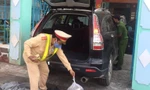 Dừng đo thân nhiệt, tài xế 'lộ' dương tính ma túy, xe hết kiểm định