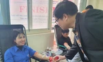 Nhiều gương hiến máu gây xúc động tại Chủ nhật Đỏ ở Hòa Bình