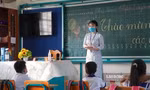 Sau dịch COVID-19 hàng loạt giáo viên ở các tỉnh đồng nghiệp xin nghỉ việc.