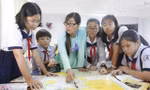 Lại tranh luận chuyện gọi học sinh là 'con': Có gì mà căng thẳng?