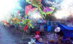 Bán hàng rong ở Bình Hưng Hòa