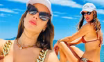 Cựu 'thiên thần nội y' Alessandra Ambrosio gây chao đảo với bikini