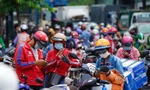 TPHCM siết hoạt động shipper, nhiều người bị phạt vì không vận chuyển hàng hóa thiết yếu