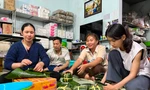 Người dân ở làng nghề bánh chưng làm 'quên ăn, quên ngủ' ngày Tết