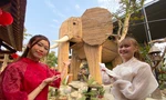 Con voi khổng lồ làm từ hàng nghìn cây tre thu hút giới trẻ đến check-in