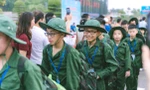 400 chiến sĩ nhí trải nghiệm khóa huấn luyện ‘Học kỳ trong Quân đội’