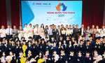 65 sinh viên xuất sắc về TP. HCM nhận học bổng ‘Nâng bước thủ khoa 2024’