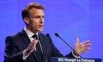 Tổng thống Pháp Emmanuel Macron phát biểu tại Đối thoại Shangri-La tối 30/5. (Ảnh: CNA)