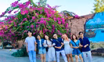 Giới trẻ thích thú check-in con đường hoa giấy rực rỡ ở Nha Trang