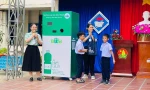 Bạn trẻ Khánh Hòa chế tạo máy đổi rác lấy quà, gây quỹ bảo vệ rùa