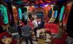 Bắt quản lý quán karaoke cùng đồng phạm tổ chức sử dụng trái phép chất ma túy
