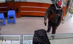 Bắt đối tượng cầm dùi cui điện cướp tiệm vàng ở Phú Thọ