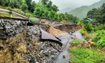 Nhiều tuyến đường miền núi phía Bắc sạt lở nghiêm trọng, giao thông chia cắt