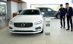 Thị trường ô tô cuối năm: Xe sang 'cật lực' đẩy hàng tồn kho
