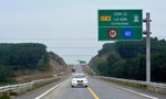 Đề nghị quy định đường cao tốc tối thiểu phải 4 làn xe