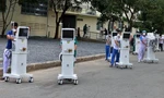 TPHCM: Trang thiết bị điều trị COVID-19 'thiếu thốn trăm bề'
