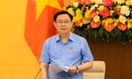 Chủ tịch Quốc hội Vương Đình Huệ phát biểu tại phiên họp