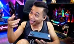 Hot streamer Độ Mixi quay clip “đập hộp” iPhone 12 Pro Max cùng loạt biểu cảm cực “bá đạo“