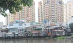 TPHCM: Di dời nhà trên và ven kênh rạch chậm vì...thiếu tiền
