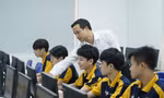 Học phí tăng mạnh, sinh viên được hỗ trợ ra sao?