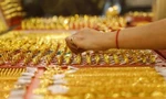 Giá vàng tăng thẳng đứng, cán mốc 71 triệu đồng/lượng
