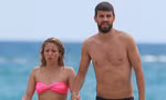 Shakira biết Gerard Pique ngoại tình nhờ lọ mứt dâu