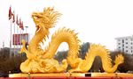 Muôn kiểu linh vật rồng 2024: Rồng còi xương, rồng không ăn ảnh