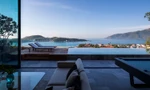 Chiêm ngưỡng căn nhà có hồ bơi trước sân nhìn ra biển