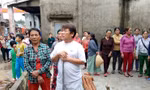 Người dân tìm đến nhà chủ hụi để đòi tiền