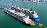 Lần đầu tiên tàu biển chở khách Nhật Bản đến vịnh Hạ Long