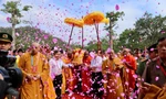 Gần một triệu người chiêm bái xá lợi Phật tại Yên Tử