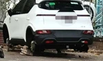 Ô tô điện vừa mua đã bị trộm mất 4 bánh
