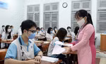 Điểm chuẩn ĐH Sư phạm TP.HCM: Trung bình 9,9 điểm mỗi môn để trở thành giáo viên dạy Hóa