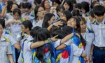 Bế giảng online, học sinh TP.HCM tiếc nuối vì không có dịp chia tay trường lớp cùng nhau
