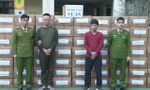 Cảnh sát đột kích kho thuốc lá lậu thu giữ gần 140.000 bao thuốc lá nước ngoài
