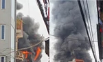 Cháy nhà, khói đen bốc cao hàng chục mét 