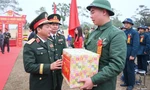 Tướng lĩnh Quân đội trao gửi niềm tin, truyền lửa nhiệt huyết cho các tân binh