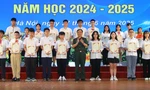 Tuyên dương học sinh tiêu biểu là con em bộ đội
