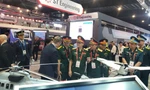Đoàn đại biểu Bộ Quốc phòng Việt Nam dự triển lãm quốc phòng lớn nhất châu Á