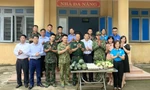 Đoàn viên áo lính giúp dân trên biên ải xứ Lạng