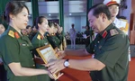 Bộ Quốc phòng vinh danh bóng hồng áo lính tài năng