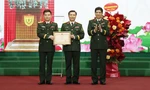 Bộ trưởng Bộ Quốc phòng khen thưởng đơn vị giữ vững trận địa đặc biệt
