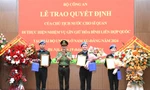 Trao quyết định của Chủ tịch nước cho 3 sĩ quan công an thực hiện nhiệm vụ gìn giữ hoà bình Liên Hợp Quốc
